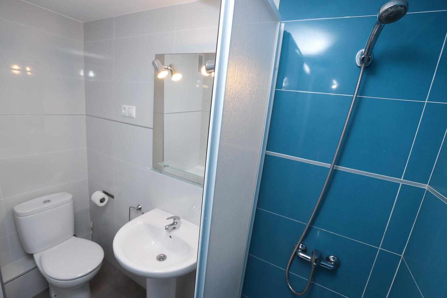 Differentflats Argenta Apartment Салоу Екстериор снимка